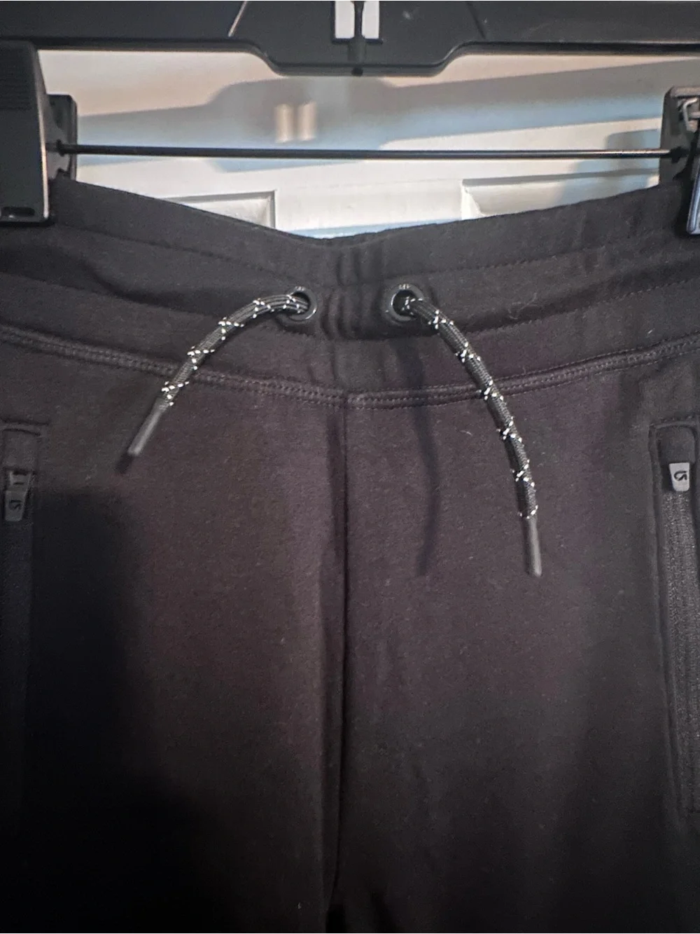 NWT GAP FIT Black Kids Casual Jogger Pants with Zip Pockets